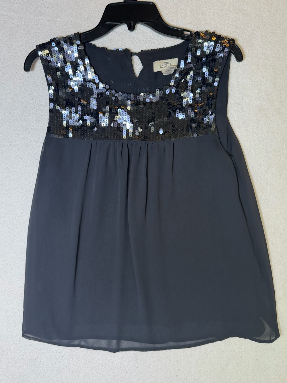 LOFT Sequin Embellished Sleeveless Blouse – Size M